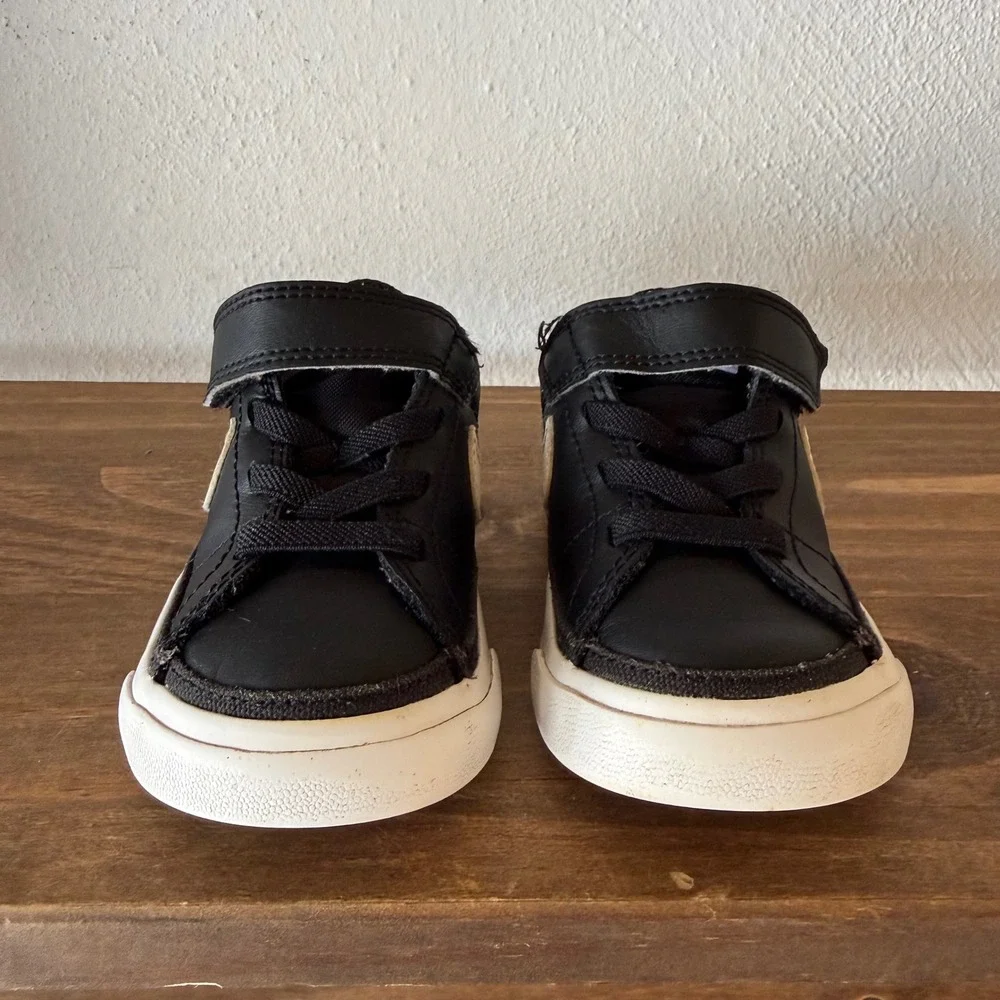 Nike Court Legacy TD Black White Hook & Loop Toddler Sneakers Size 5C DA5382-002 - Picture 3 of 10